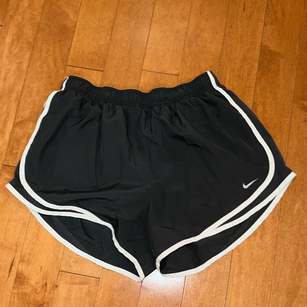 Dri fit Nike athletic shorts size XL